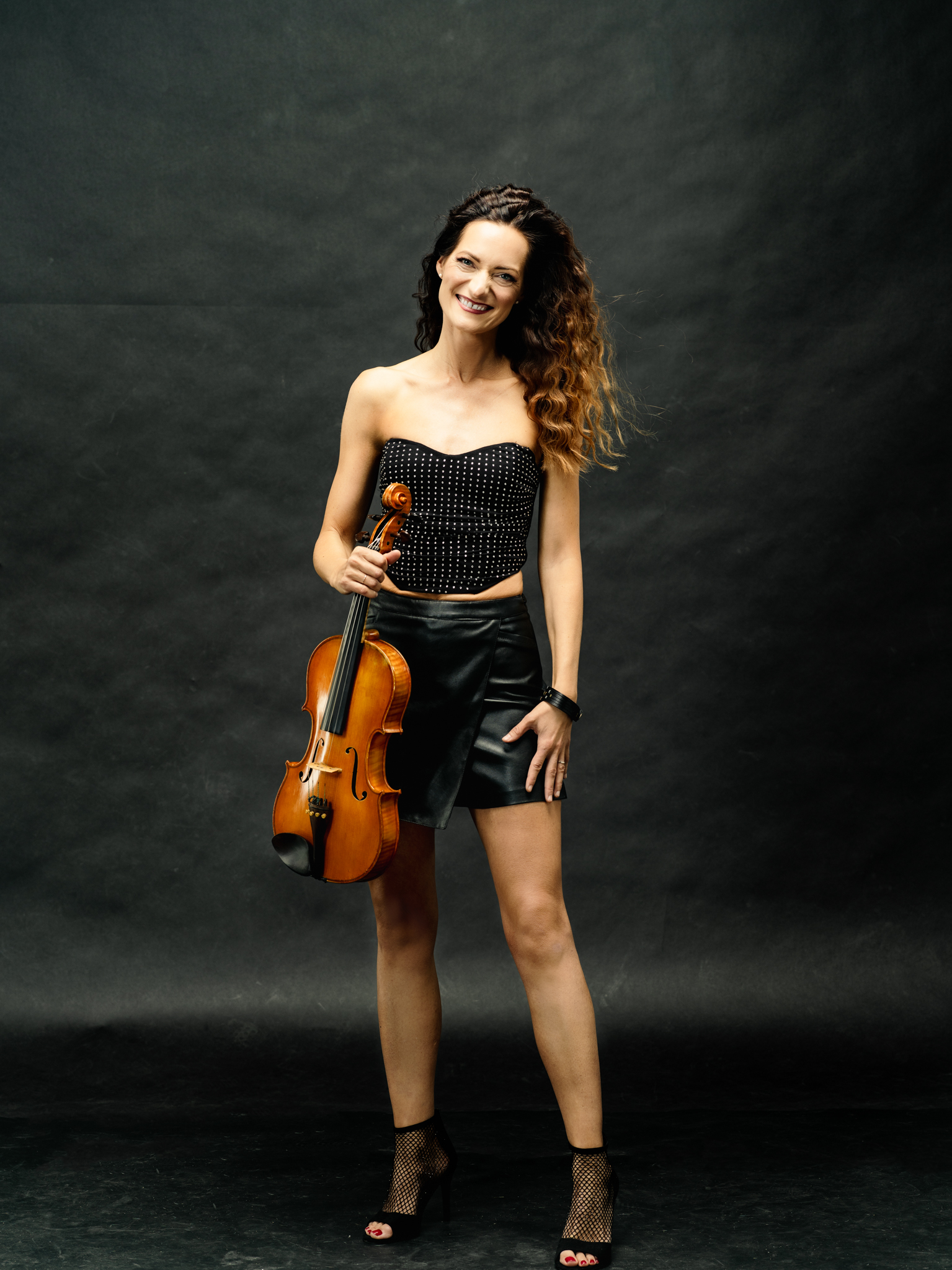 Fashion Strings — violistka dámského smyčcového kvarteta Brno
